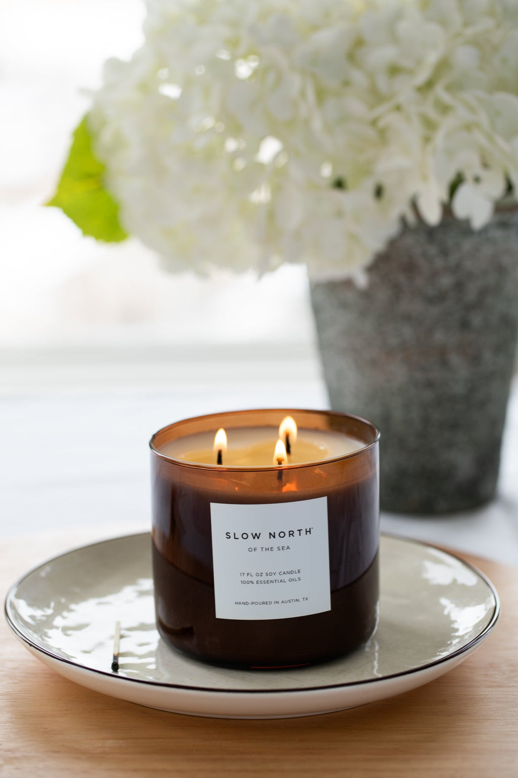 Of The Sea (Eucalyptus + Lavender + Peppermint) - Signature 3-Wick Candle